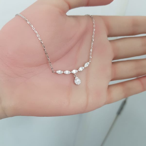 White Gold Diamond Pendant - P5402