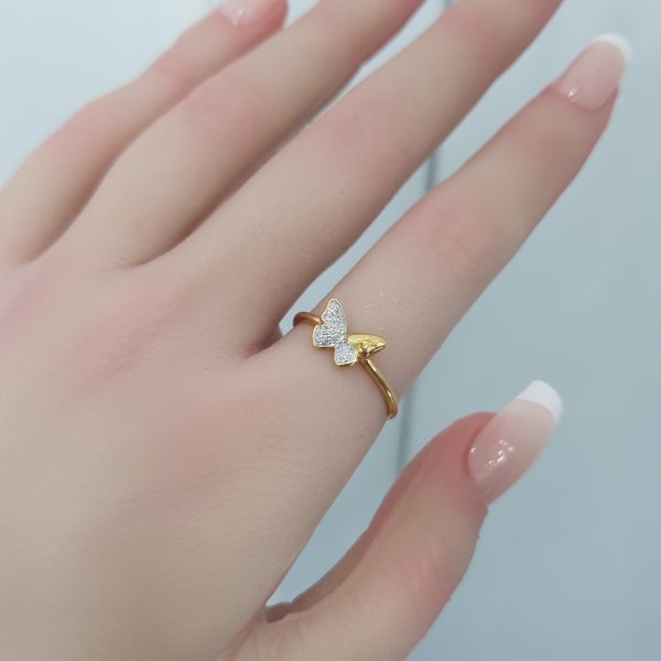 Yellow Gold Diamond Ring - R2467