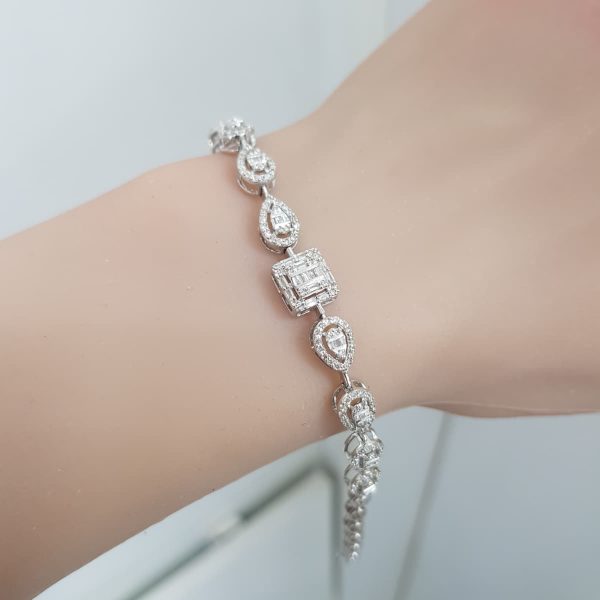 White Gold Diamond Bracelet - B5923