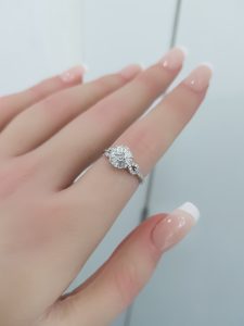 White Gold Diamond Ring - R4574