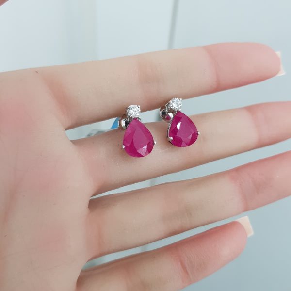White Gold Diamond Earrings with Ruby - E4960