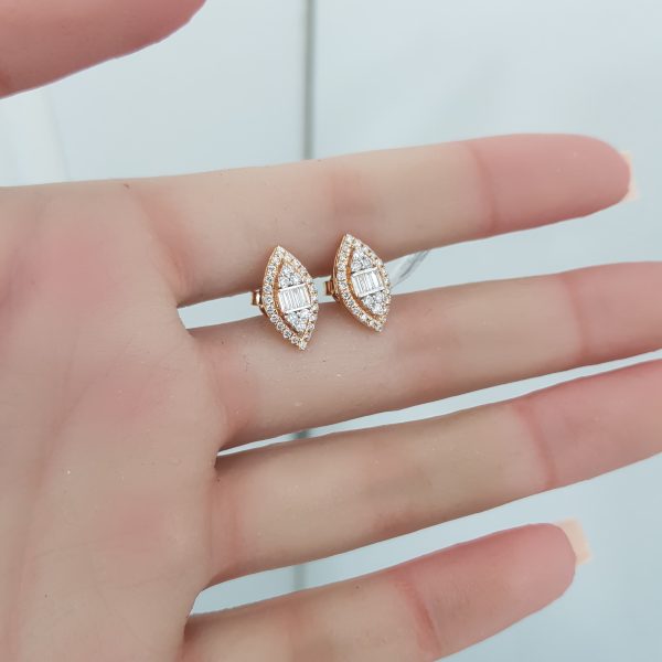 Yellow Gold Diamond Earrings - E4592