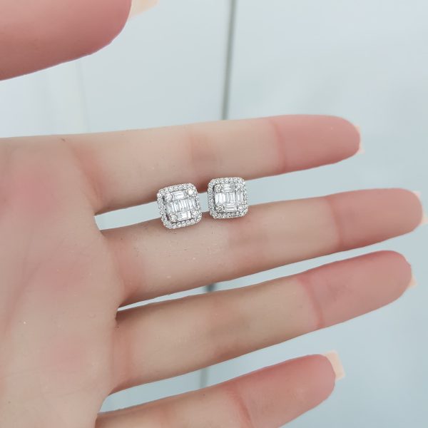 White Gold Diamond Earrings - E4982