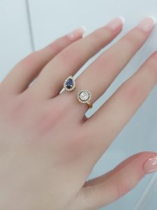 Yellow Gold Diamond Ring with Sapphire - R4661