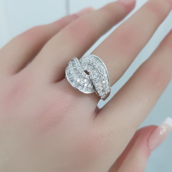 White Gold Diamond Ring - R7502