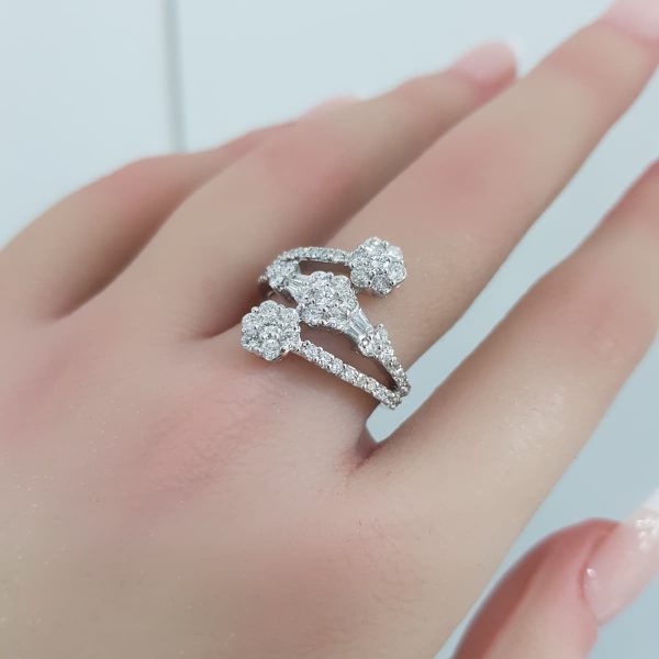 White Gold Diamond Ring - R7514