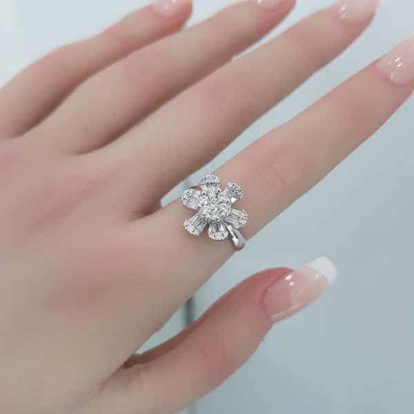 White Gold Diamond Ring - R4501