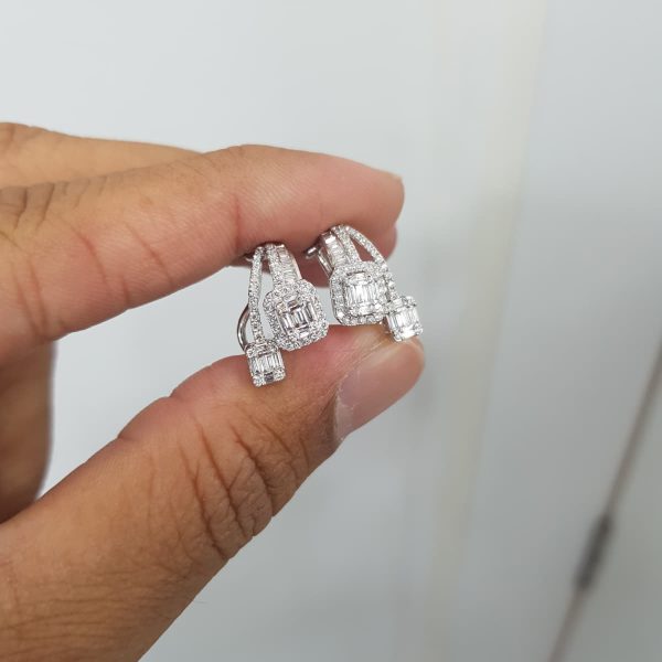 White Gold Diamond Earrings - E4941