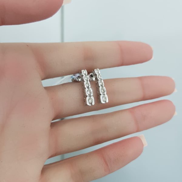 White Gold Diamond Earrings - E4925