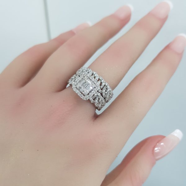 Twins Diamond Rings - T3695