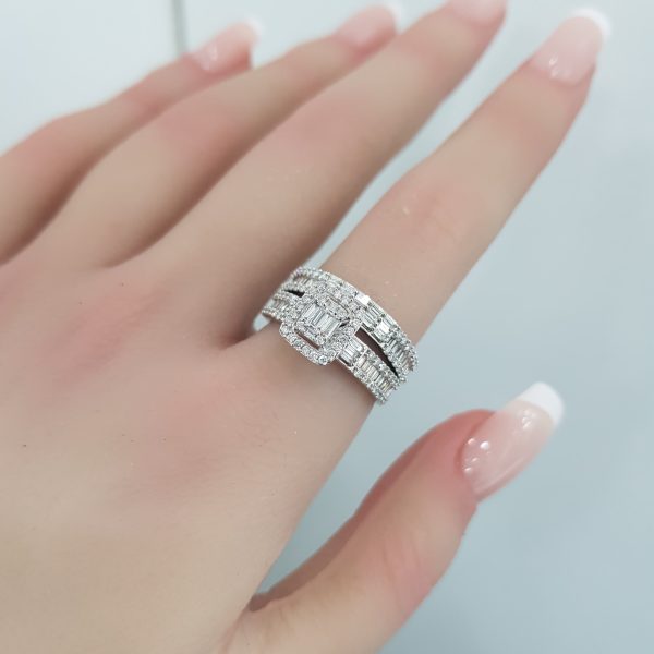 Twins Diamond Rings - T3713