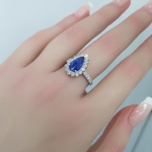 White Gold Diamond Ring with Sapphire - R4603