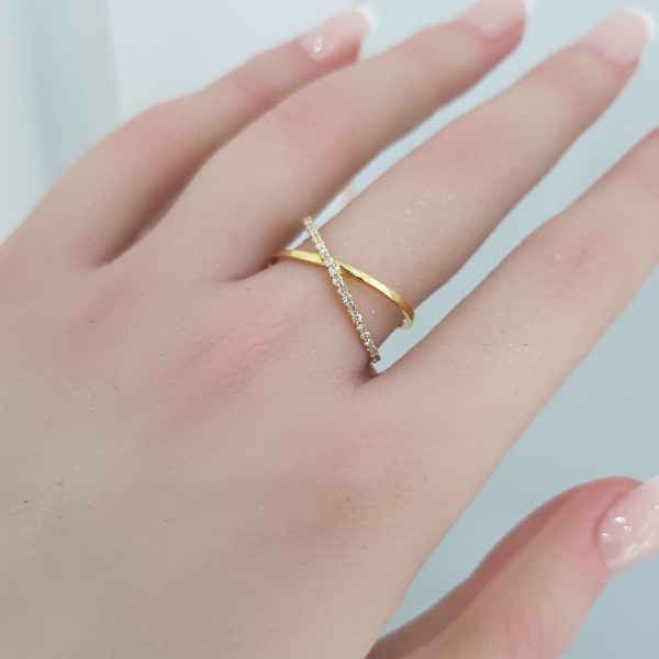 Yellow Gold Diamond Ring - R4488