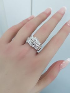 White Gold Diamond Ring - R7589