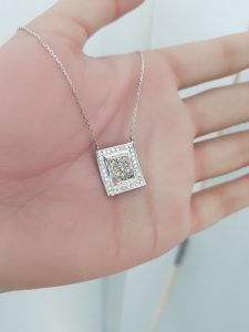 White Gold Diamond Pendant - P5138
