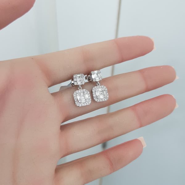 White Gold Diamond Earrings - E4977