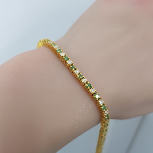 Yellow Gold Diamond Bracelet with Natural Emerald - B2753