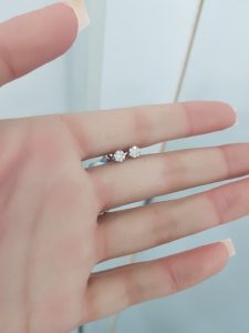 White Gold Diamond Earrings - E4903