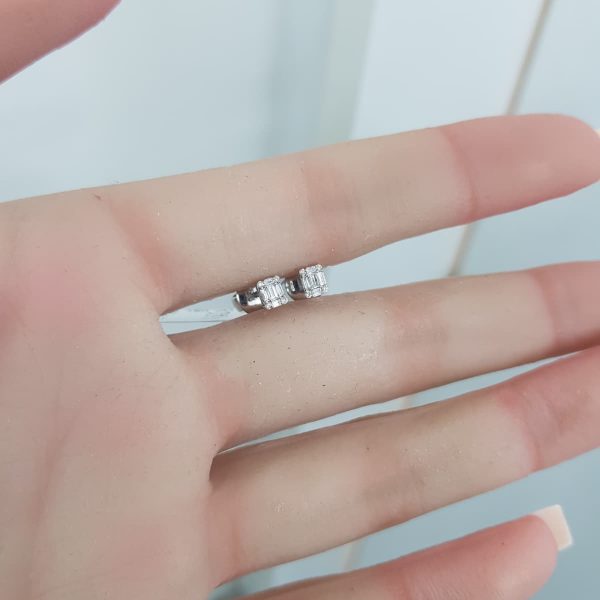 White Gold Diamond Earrings - E4973