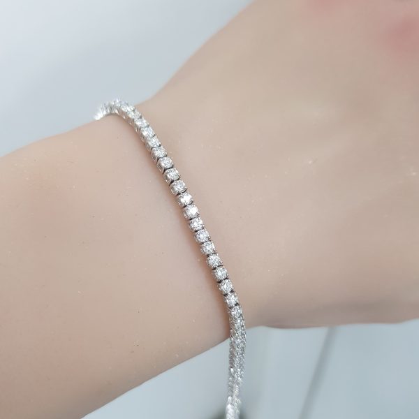 White Gold Diamond Tennis Bracelet - B5998