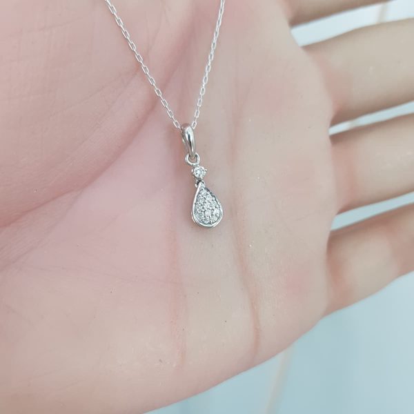 White Gold Diamond Pendant - P5100