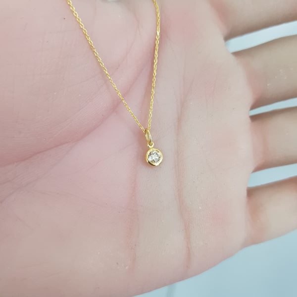 Yellow Gold Diamond Pendant - P5507
