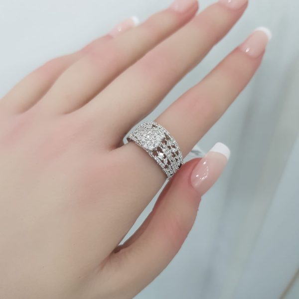 Twins Diamond Rings - T3663