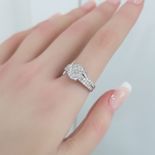 Twins Diamond Rings - T3708