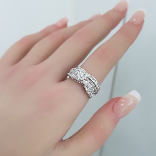 Twins Diamond Rings - T3684