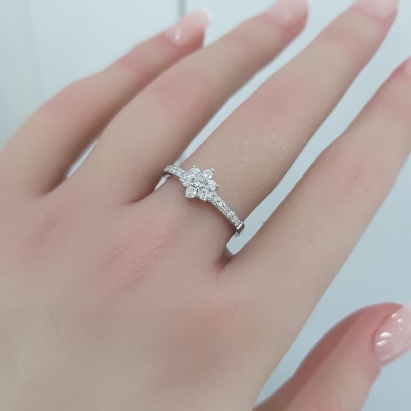 White Gold Diamond Ring - R7580