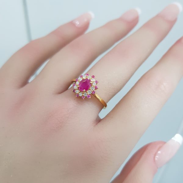 Yellow Gold Diamond Ring with Natural Ruby - R7563