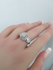 White Gold Diamond Ring - R4246