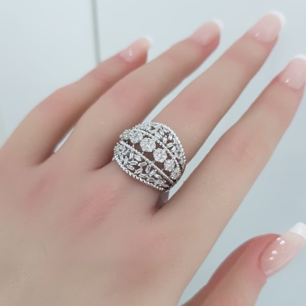 White Gold Diamond Ring - R7581