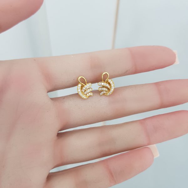 Yellow Gold Diamond Earrings - E2087