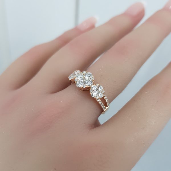 Yellow Gold Diamond Ring - R7666
