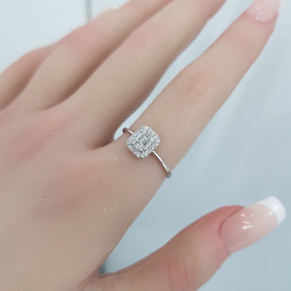 White Gold Diamond Ring - R7667