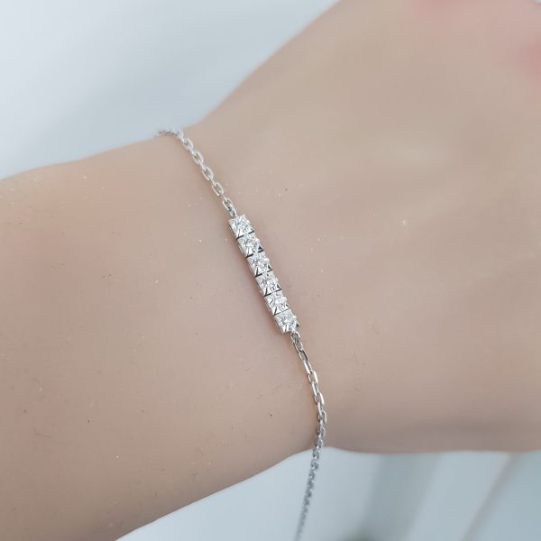White Gold Diamond Bracelet - B6009