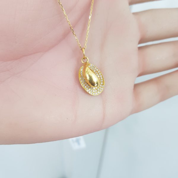 Yellow Gold Diamond Pendant - P1831