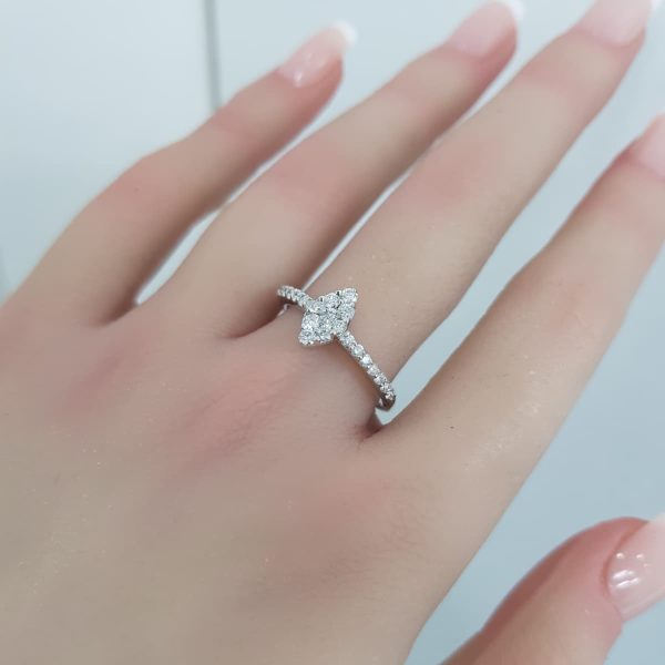 White Gold Diamond Ring - R7619