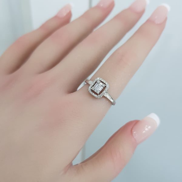 White Gold Diamond Ring - R7664
