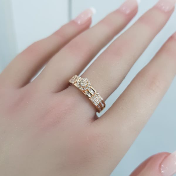 Yellow Gold Diamond Ring - R7679