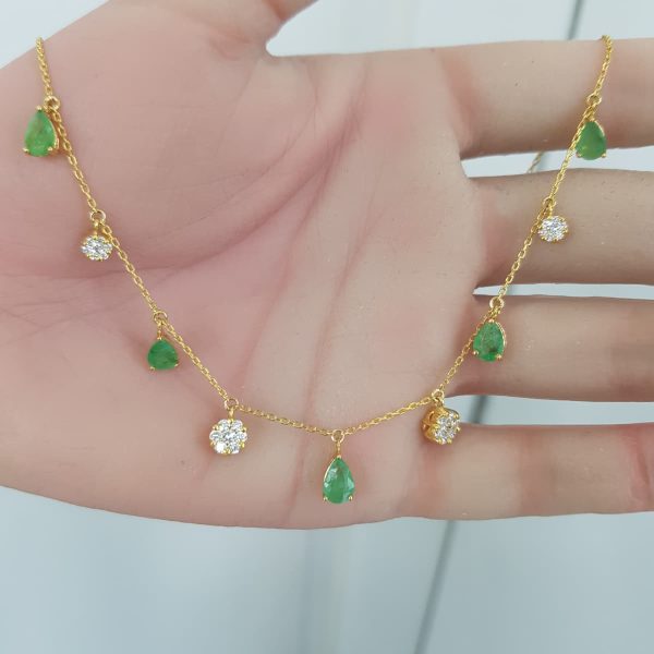 Yellow Gold Diamond Choker with Natural Emerald- P5566