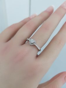 White Gold Diamond Solitaire Ring (Heart Cut) 0.20 ct - R7685