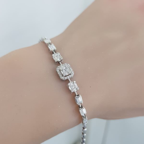 White Gold Diamond Bracelet - B6011