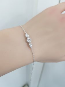 White Gold Diamond Bracelet - B6012