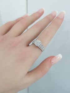 White Gold Diamond Ring - R7683