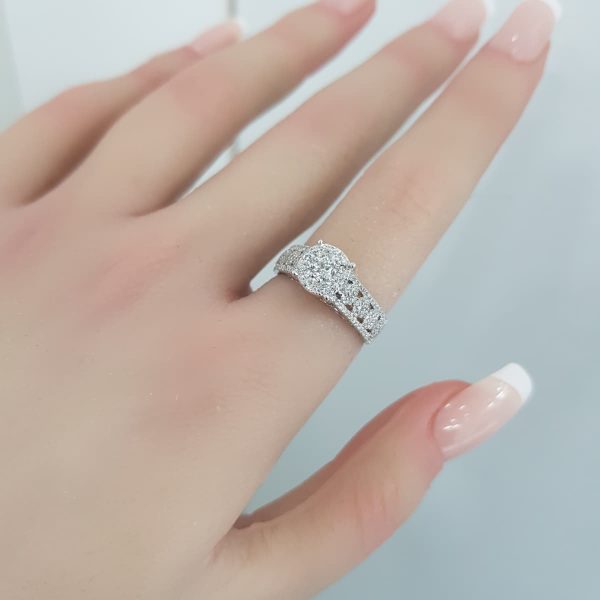 White Gold Diamond Ring - R7683