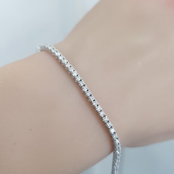 White Gold Diamond Tennis Bracelet - B6014