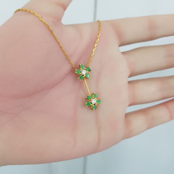Yellow Gold Diamond Pendant with Natural Emeralds - P3283