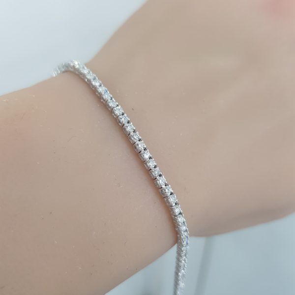 White Gold Diamond Tennis Bracelet - B6020